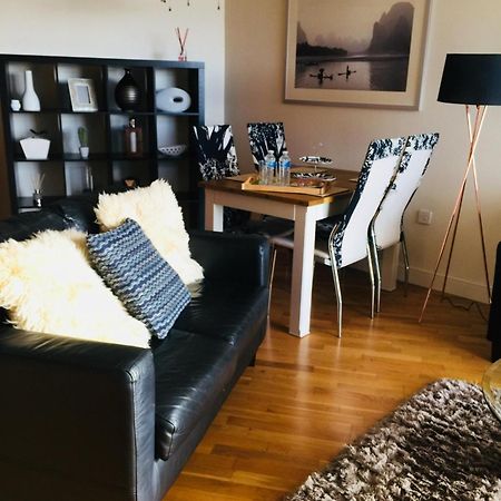 Sky Night Serviced Apartments Кардіфф Екстер'єр фото