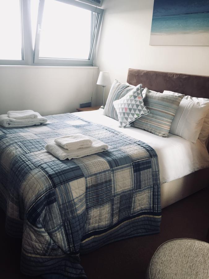 Sky Night Serviced Apartments Кардіфф Екстер'єр фото